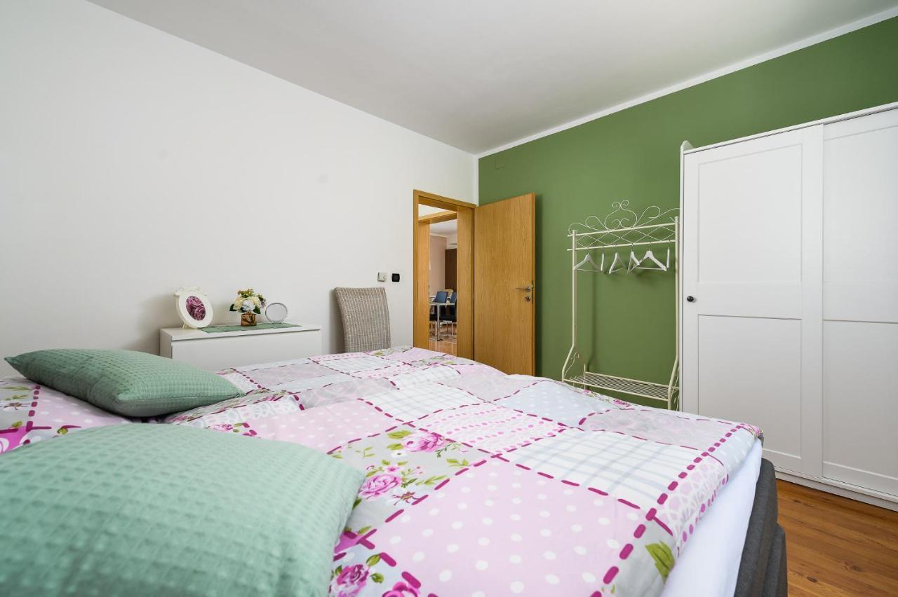 Villa Elisa Kastelir Luaran gambar